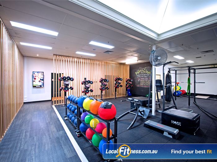 Goodlife Health Clubs HIIT Peppermint Grove  | The fully equipped Goodlife Cottesloe functional training area.
