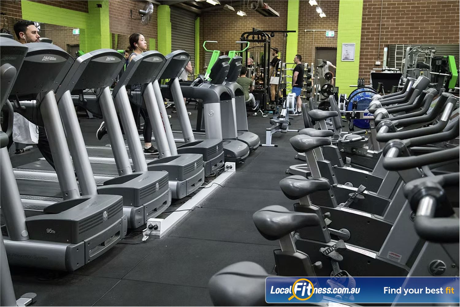 Fit Express 24/7 Heidelberg Heights A full range of cardio including treadmills and cycle bikes.