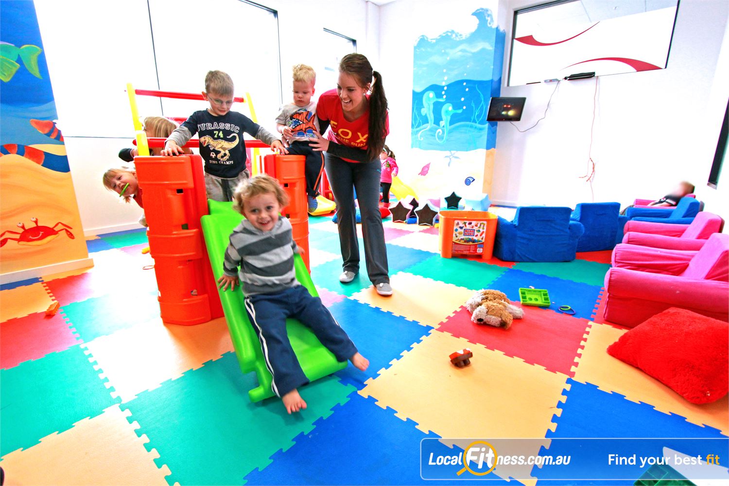 Fernwood Fitness Near Lawson Fernwood Belconnen gym provides on-site child minding services.