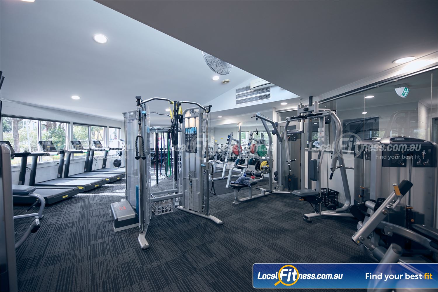 Diamond Creek Community Centre Diamond Creek We give you the flexibility to train when you want with 24/7 Diamond Creek gym access.