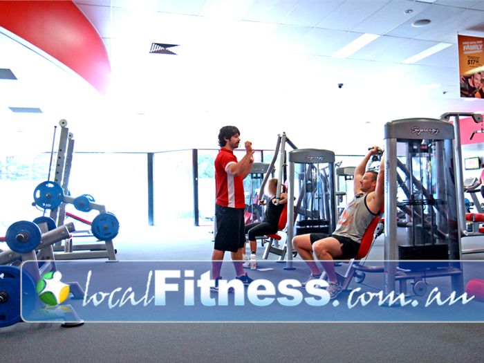 Jetts Fitness Near Geelong A fully equipped Geelong West gym free-weights area from the Calygym Synergy strength line.