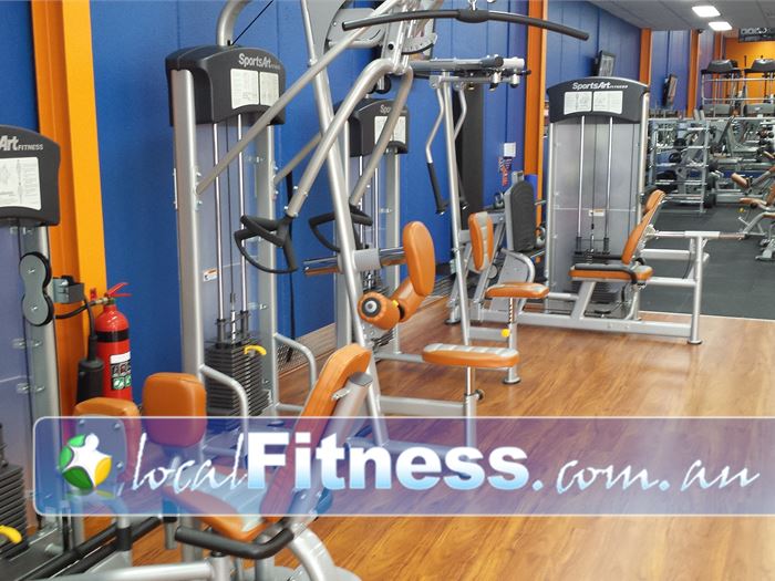 Plus Fitness 24/7 Near Eastgardens A fully equipped range of easy to use pin-loading machines.