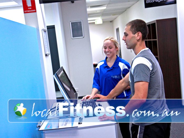 Niddrie Health Club Near Oak Park The MobileFit system helps our Niddrie personal trainers monitor your progress.