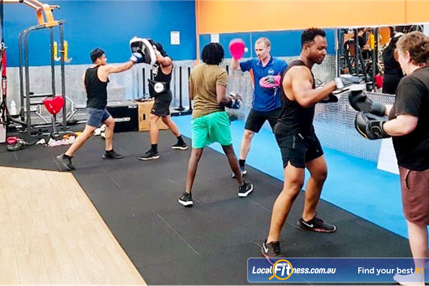 Plus Fitness 24/7 Alexander Heights Alexander Heights functional training classes run daily.