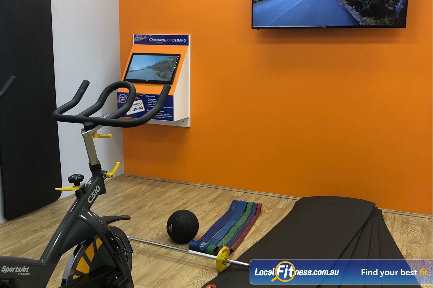 Plus Fitness 24/7 Alexander Heights The virtual class studio at Plus Fitness Alexander Heights.