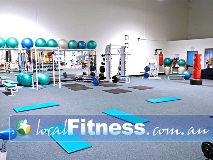 Fernwood Fitness Jindalee Our spacious abs and stretching area in Jindalee.