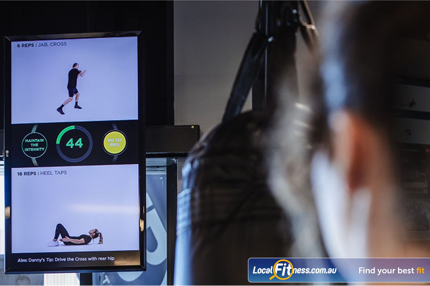 UBX Boxing + Strength Near St Kilda East Digital displays to guide you through 12 rounds of UBX training.