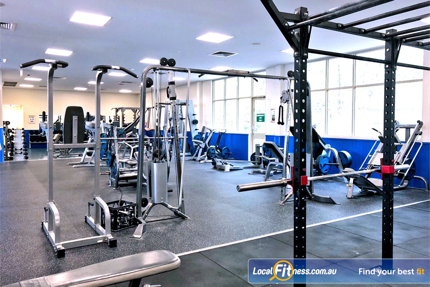 Albany Creek Leisure Centre Near Bunya The fully equipped free-weights and strength area.