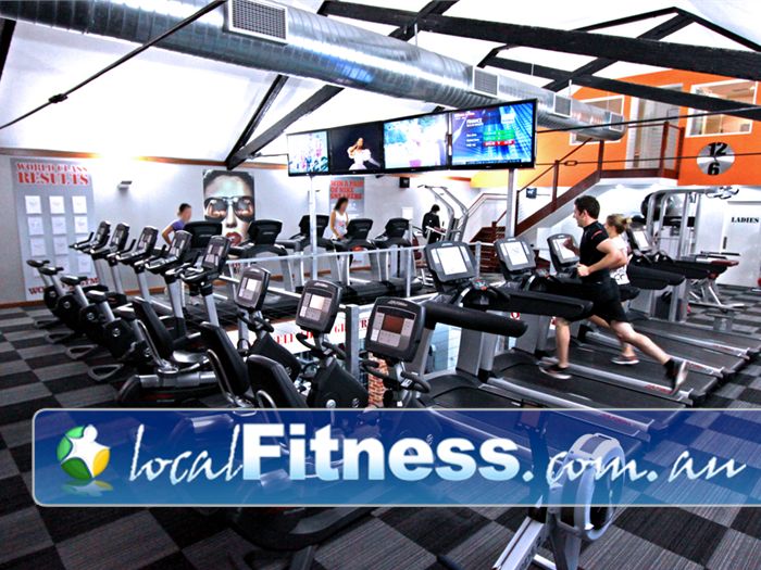 World Gym Adelaide A private state of the art cardio space overlooking the World Gym Adelaide floor.