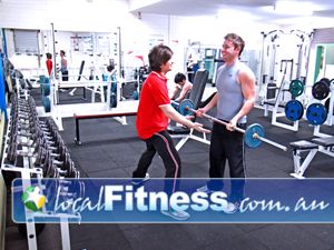 Werribee Sports and Fitness Centre Gym Laverton Raaf  | Werribee personal trainers are trained to build stronger