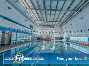 STAR Fitness 24/7 Swimming Pool Dandenong  | The 25m salt water Moorabbin swimming pool.