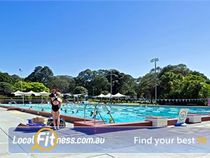 Victoria Park Pool Swimming Pool Millers Point  | The outdoor 50m Camperdown swimming pool.
