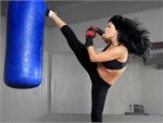 Kickboxing - Kickboxing training is powerful and addictive. Let it all out